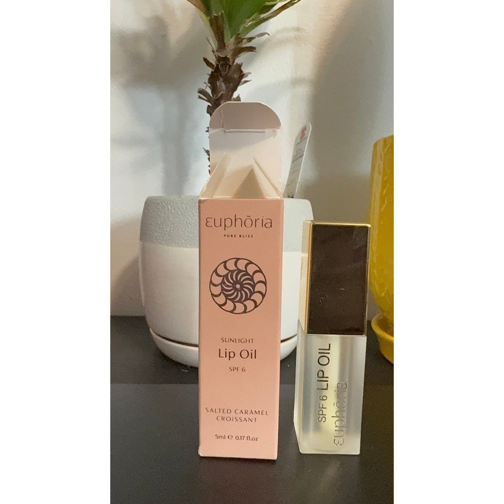 Euphoria lip oil- salted caramel sunlight spf 6- new in box